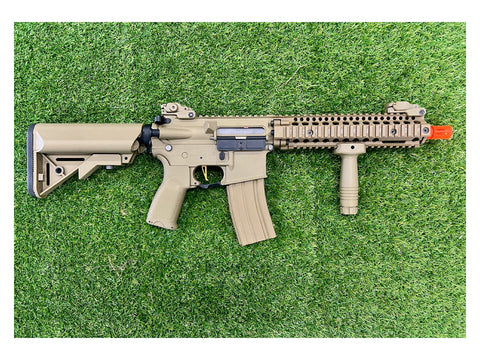 FN Herstal Full Metal SCAR Light Airsoft AEG Rifle by VFC (Model: Standard / Black)