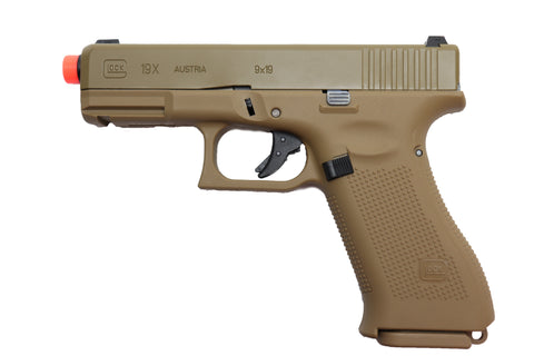 Elite Force Fully Licensed GLOCK 18C Select Fire Semi / Full Auto Gas Blowback Airsoft Pistol w/ Extended Mag (Type: Green Gas)